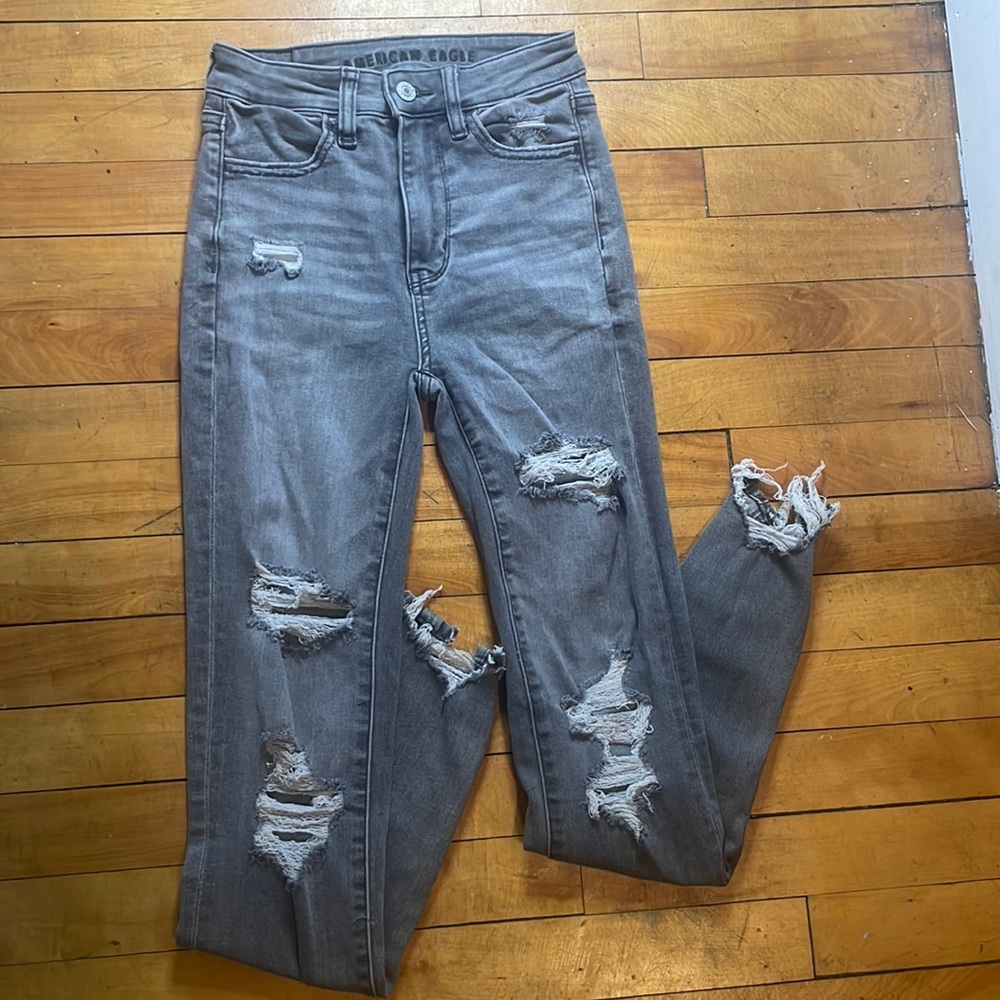 American Eagle Super High Rise Jeans